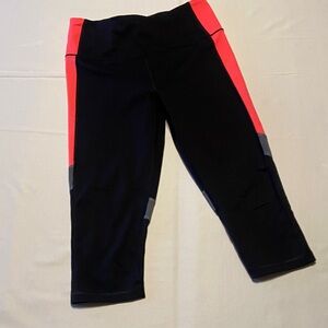 Victoria's Secret VSX Sport Knockout Black Pink Workout Cropped Leggings Small